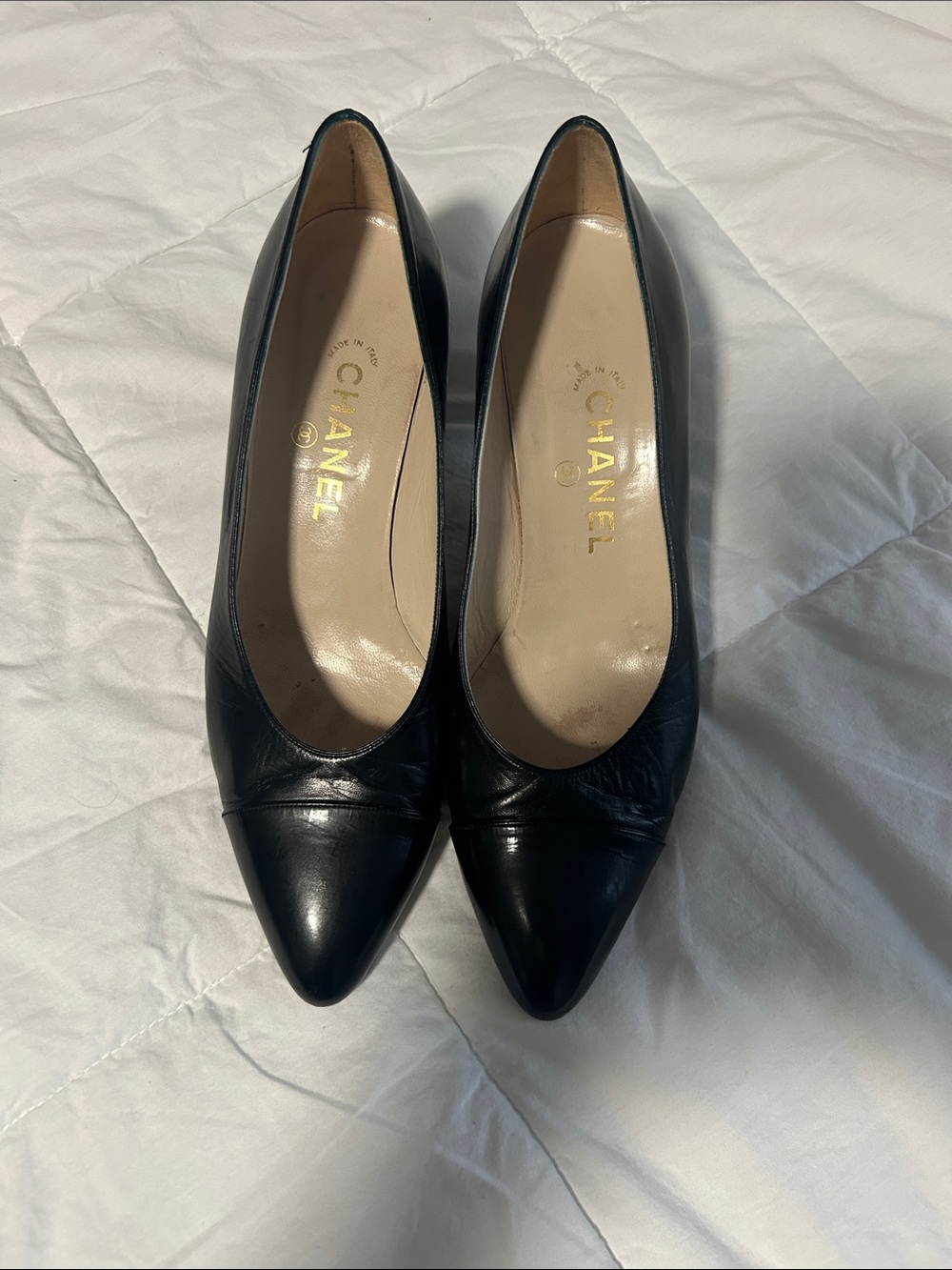 CHANEL Black Leather Pointed-Toe Heels